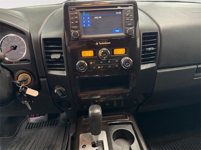 2014 Nissan Titan SL