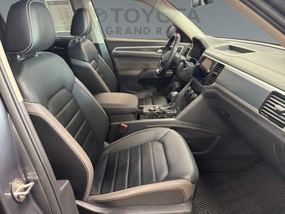 2022 Volkswagen Atlas 3.6L V6 SEL Premium R-Line