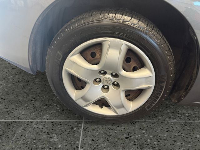 2007 Toyota Matrix Base