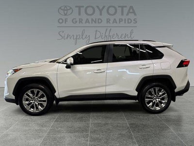2021 Toyota RAV4 XLE Premium
