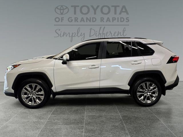 2021 Toyota RAV4 XLE Premium