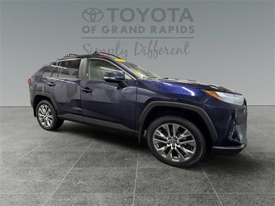 2022 Toyota RAV4 XLE Premium