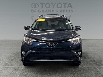 2017 Toyota RAV4 Platinum