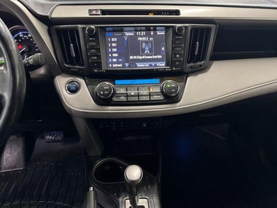 2017 Toyota RAV4 Platinum