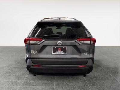2020 Toyota RAV4 LE