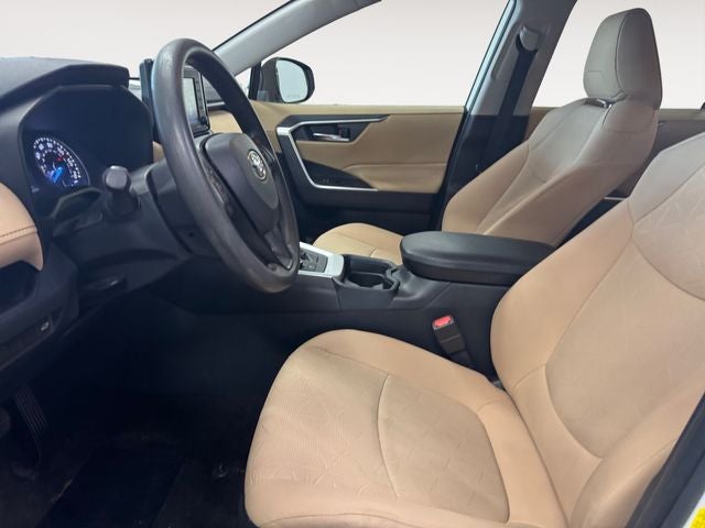 2020 Toyota RAV4 Hybrid XLE