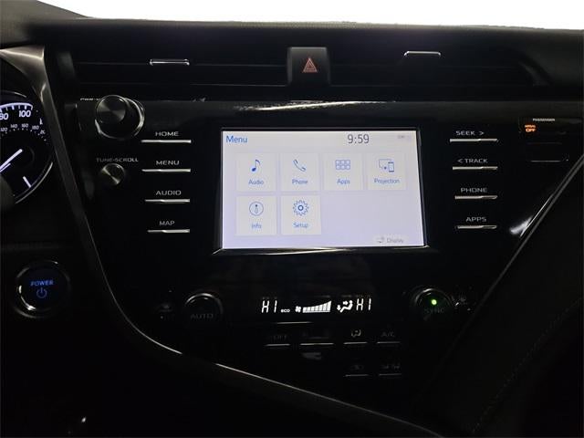 2019 Toyota Camry Hybrid LE