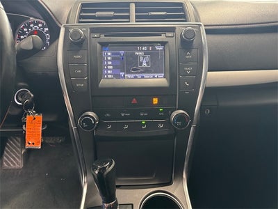 2016 Toyota Camry SE