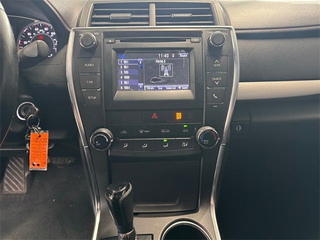 2016 Toyota Camry SE