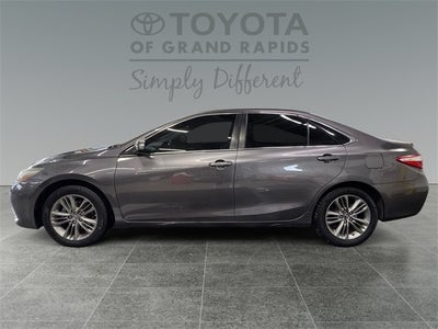 2016 Toyota Camry SE