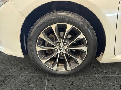 2016 Toyota Avalon XLE