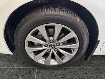 2017 Toyota Camry XLE