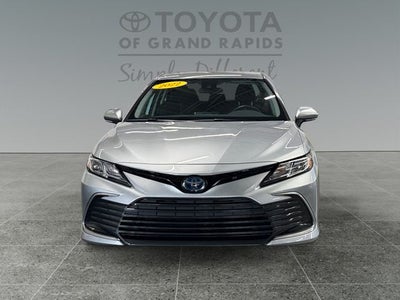 2022 Toyota Camry Hybrid LE