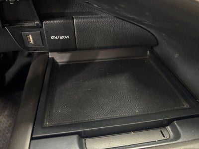 2022 Toyota Camry Hybrid LE