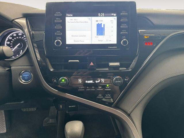 2022 Toyota Camry Hybrid LE