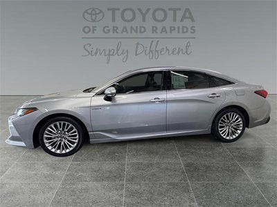 2020 Toyota Avalon Hybrid Limited