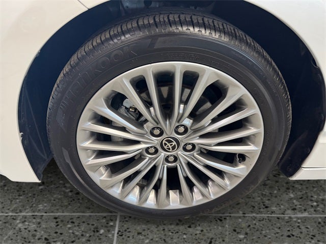 2022 Toyota Avalon Limited