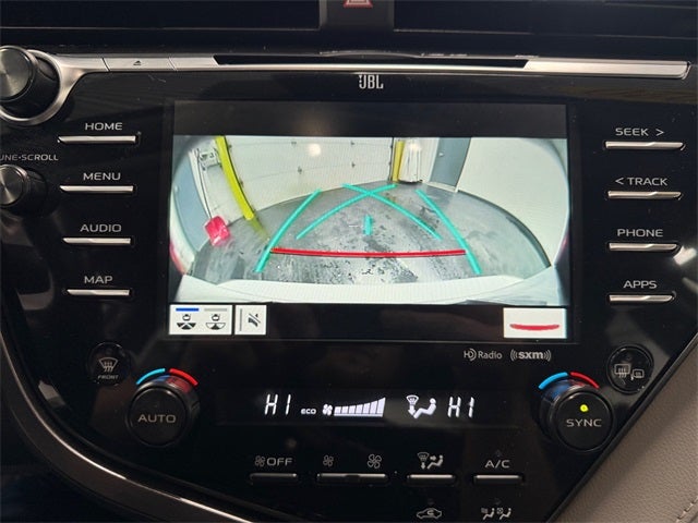 2020 Toyota Camry Hybrid XLE