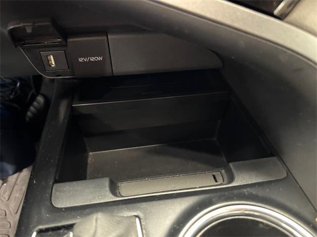 2020 Toyota Camry Hybrid XLE