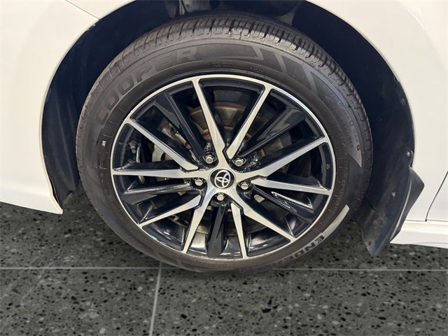 2023 Toyota Camry Hybrid SE