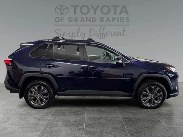 2025 Toyota RAV4 Hybrid XLE Premium