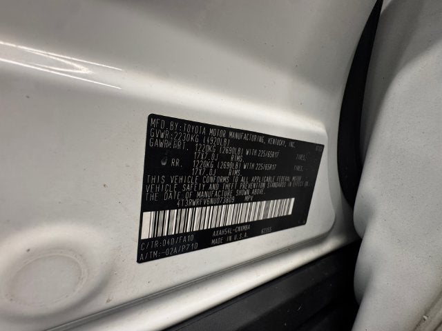 2022 Toyota RAV4 Hybrid XLE