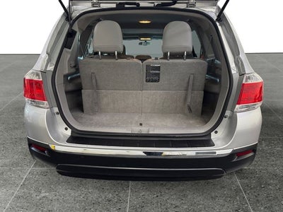 2013 Toyota Highlander SE