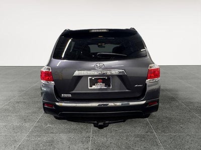2013 Toyota Highlander SE