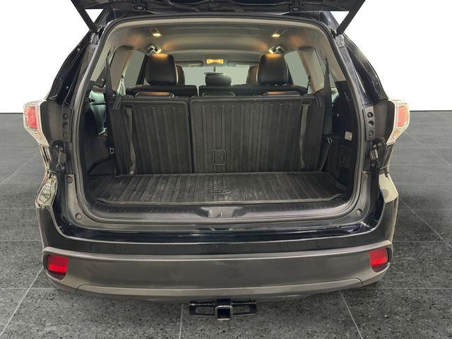 2016 Toyota Highlander LE Plus V6