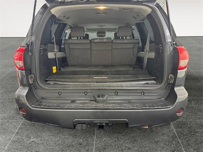 2014 Toyota Sequoia SR5 5.7L