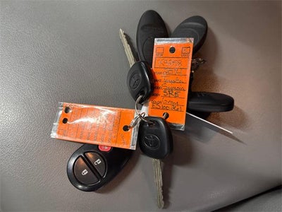 2014 Toyota Sequoia SR5 5.7L