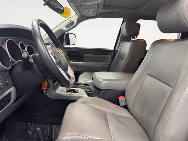 2014 Toyota Sequoia SR5 5.7L