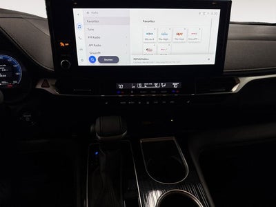 2025 Toyota Sienna Woodland Edition 7 Passenger