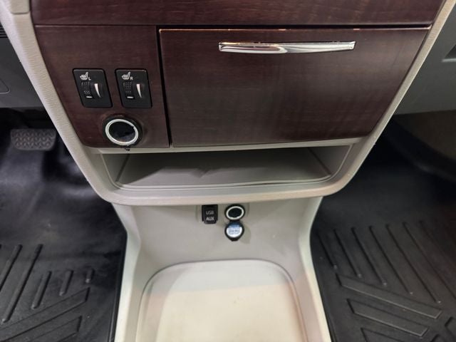 2013 Toyota Sienna XLE 7 Passenger