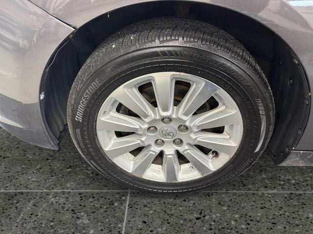 2013 Toyota Sienna XLE 7 Passenger