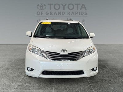 2016 Toyota Sienna XLE Premium 7 Passenger