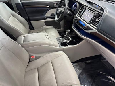 2015 Toyota Highlander Limited Platinum V6