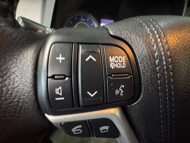 2017 Toyota Sienna XLE 7 Passenger