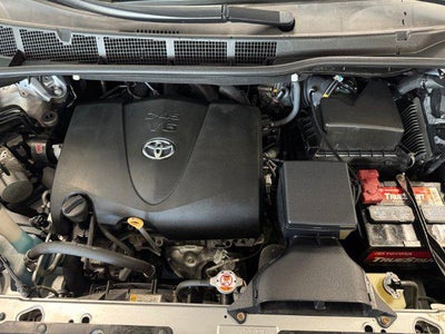 2017 Toyota Sienna XLE 7 Passenger