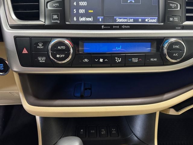2019 Toyota Highlander Limited Platinum