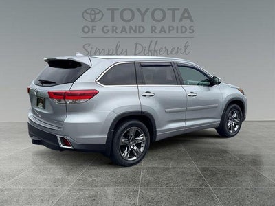 2017 Toyota Highlander Limited Platinum