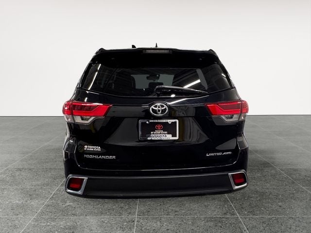 2019 Toyota Highlander Limited Platinum