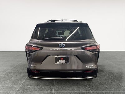 2024 Toyota Sienna Platinum 7 Passenger