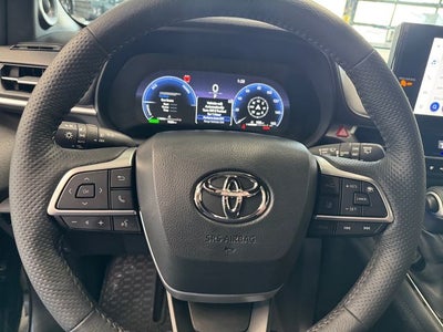 2025 Toyota Sienna Platinum 7 Passenger