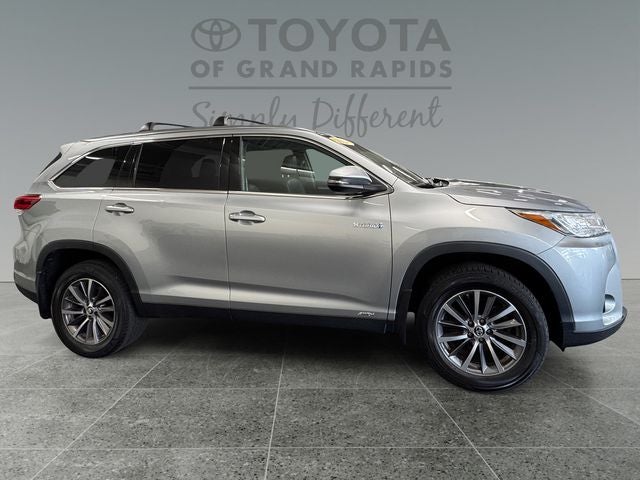 2019 Toyota Highlander Hybrid XLE