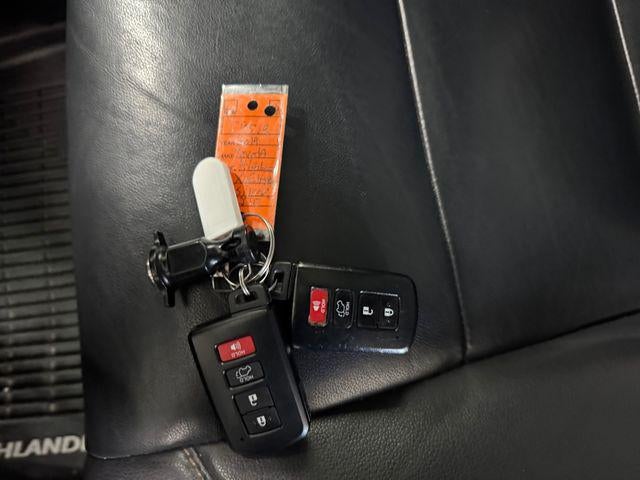 2019 Toyota Highlander Hybrid XLE