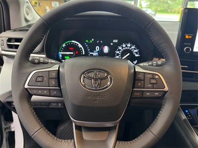 2025 Toyota Sienna XLE 7 Passenger