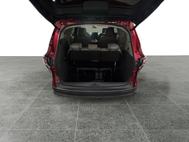 2023 Toyota Sienna XLE 7 Passenger