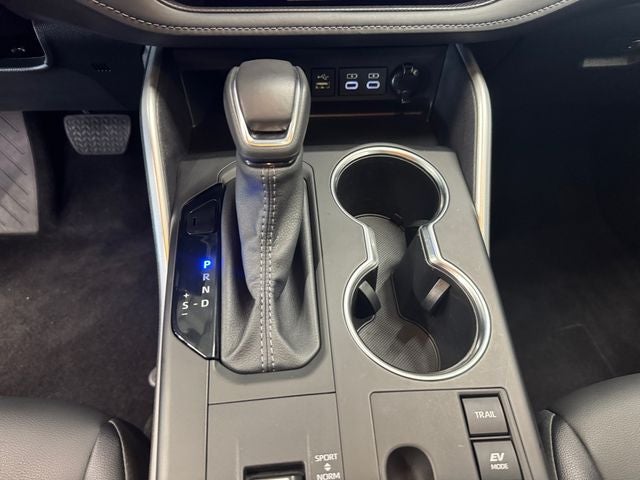 2024 Toyota Highlander Hybrid XLE