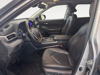 2024 Toyota Highlander Hybrid XLE